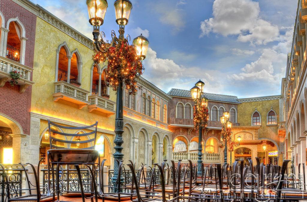 Venetian Sidewalk Cafe