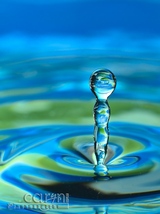 Aqua Spinner Pinnacle - Water Drop Photography - Caryn Esplin