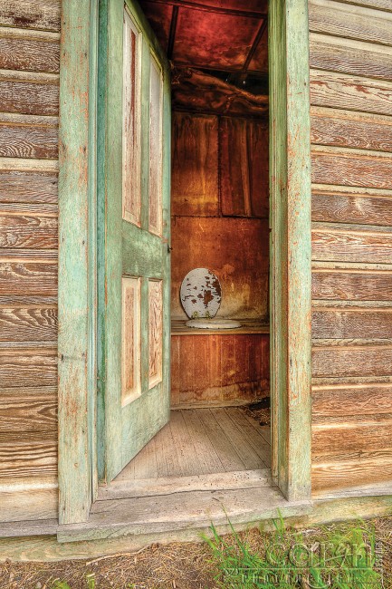 CarynEsplin-BannackGhostTown-Outhouse