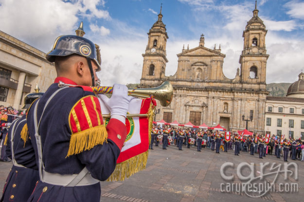 CarynEsplin-Columbia2014-PlazaBolivar-MilitaryBand-16