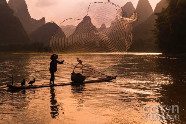 CarynEsplin-CormorantGoldenNet-CormorantSunsetFishermen-Guilin-China-karst-Guangxi Zhuang region