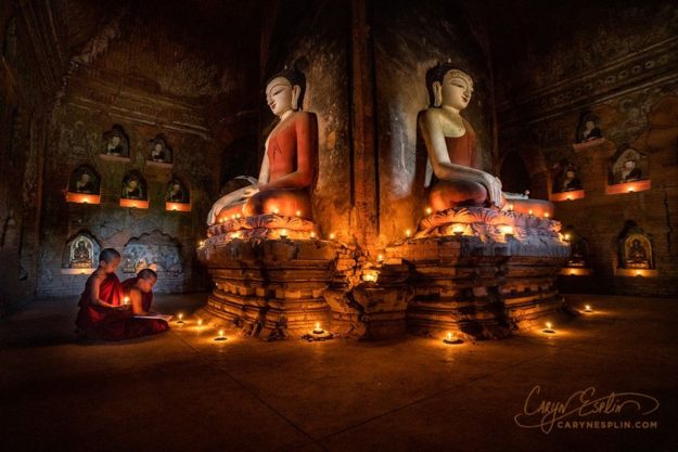 Caryn-Esplin_monk-candles-temple-myanmar2