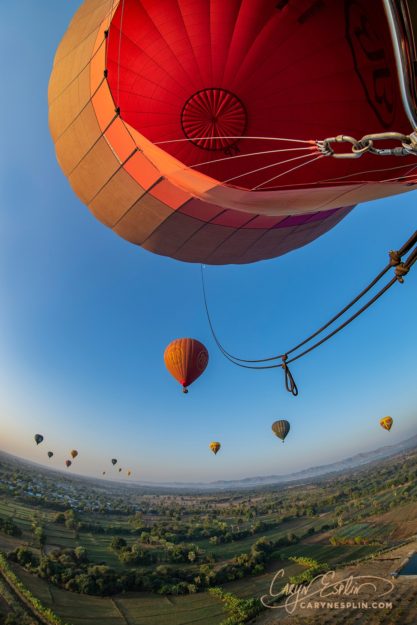 Caryn-Esplin-myanmar-hot-aballoon-ride-sunrise-fish-eye-angle-old-bagan