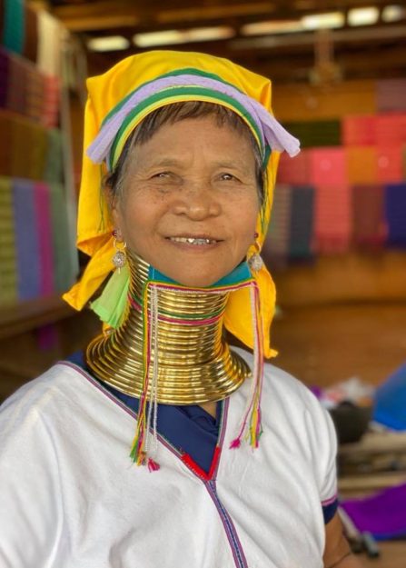 Caryn-Esplin_myanmar-ancient-beauty-secret-thanaka-burmese-women2