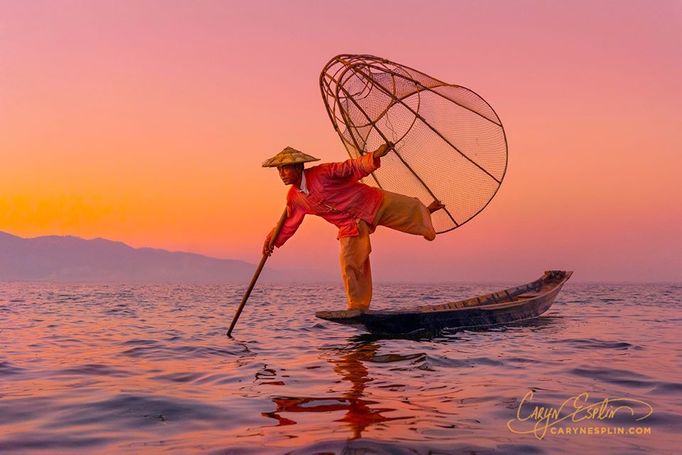 Myanmar 2020: Dancing Fishermen, Inle Lake, Myanmar